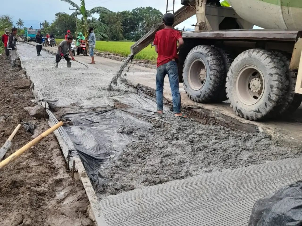 Peningkatan 3 Ruas Jalan di Pinrang Senilai Rp10 M Sudah Capai 95 Persen